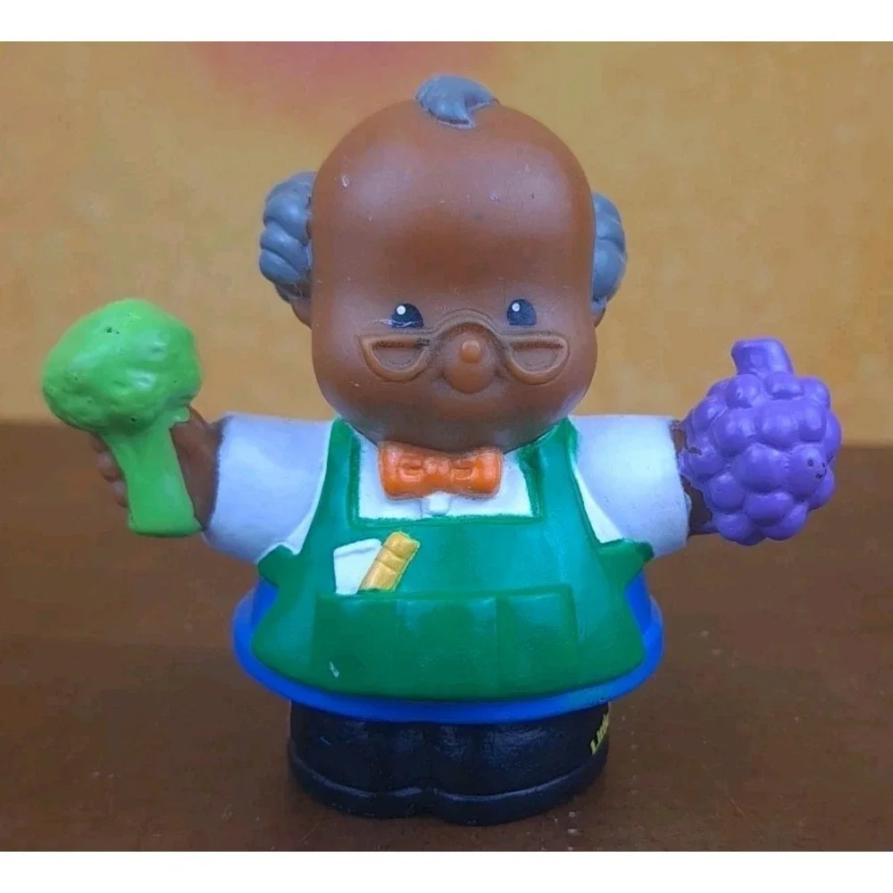 Fisher Price Little People Sam Grocer Man African American Grapes Grocery Store